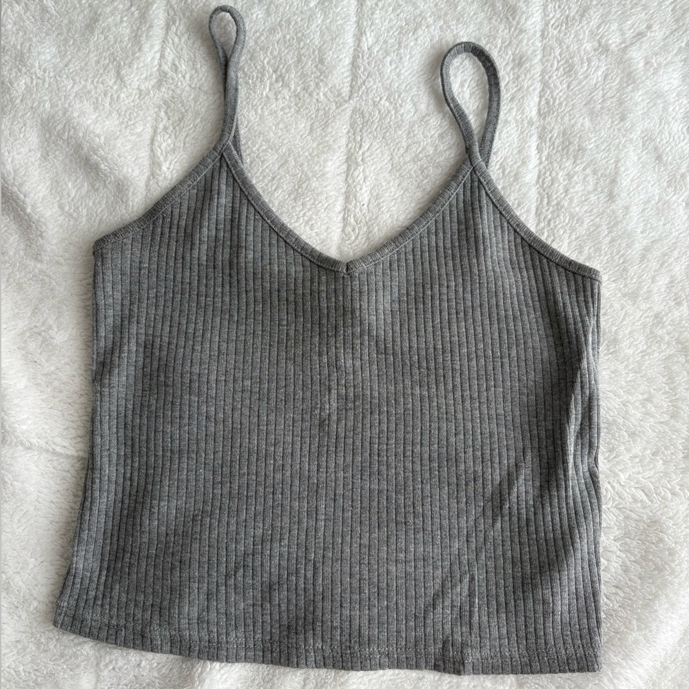TOPSHOP RIBBED SPAGHETTI STRAP CROP TOP